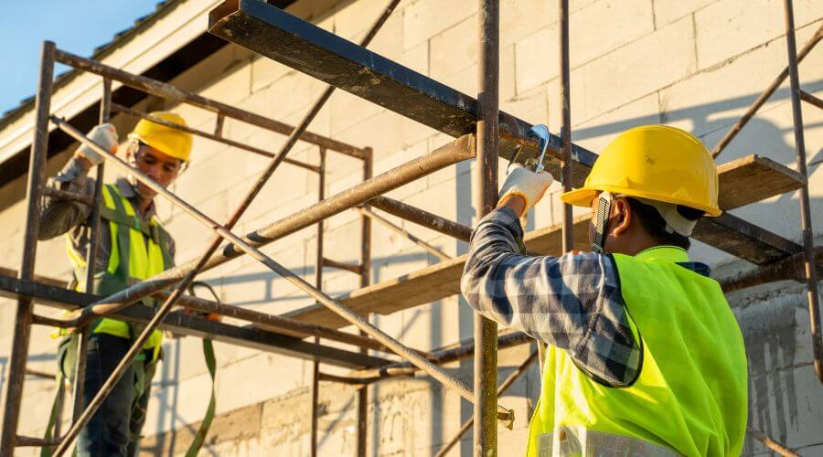 Professional fairlawn roofing services in Eola, IL